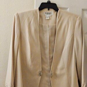 Nubiano Beige tan jacket blazer Bell Sleeve rhinestone event church wedding 16